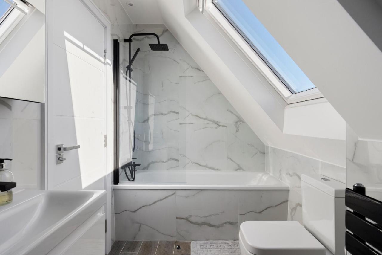 Flat 5 - Star London Vivian Lane 2-Bed Residence The Hyde Zewnętrze zdjęcie